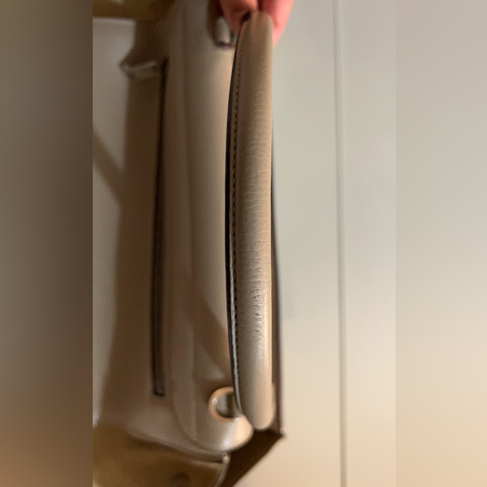 Celine Trapeze - Picture 11 of 16